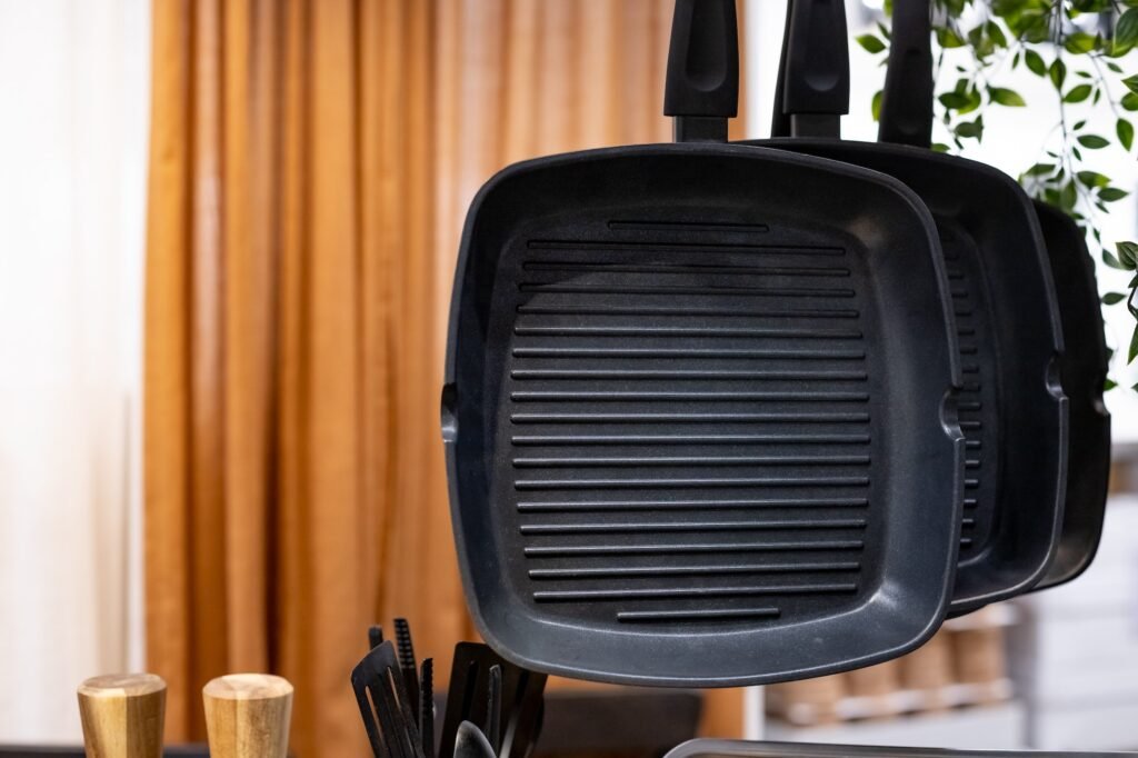 three hanging stainless frying pans for grill kitchen utensils stainless steel cookware